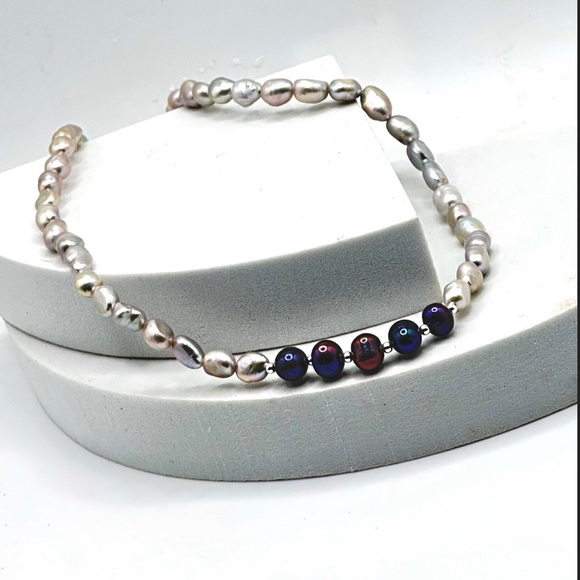 Genuine Natural Fashion Baroque Grey Nugget Necklace with Peacock Pearls - Picture 6 of 10